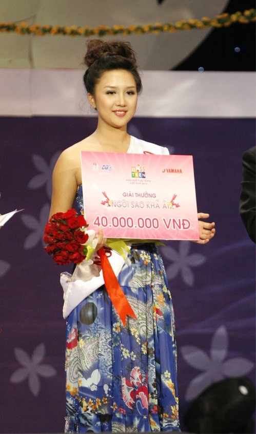 Lê Bảo Ngọc đoạt danh hiệu Miss khả ái trong cuộc thi Missteen 2010